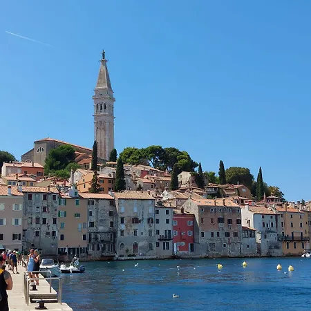 Helles Nur 20 Minuten Zum Mit 2 Terrassen Apartamento Rovinj