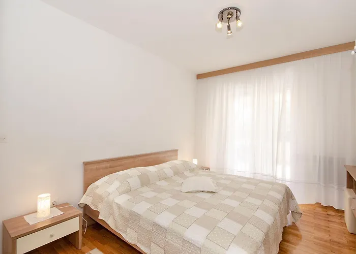 Apartamento Helles Nur 20 Minuten Zum Mit 2 Terrassen Rovinj