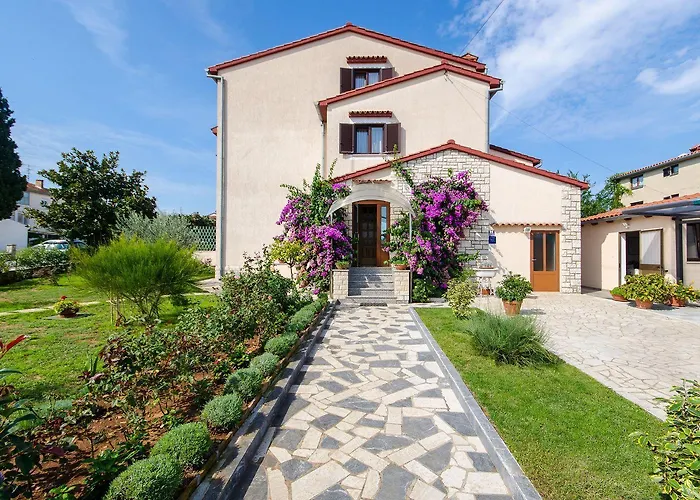 Apartamento Helles Nur 20 Minuten Zum Mit 2 Terrassen Rovinj